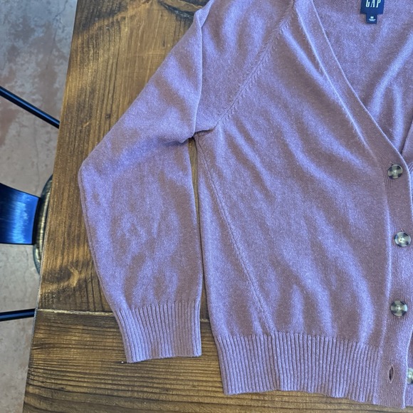 GAP Women's Purple Cardigan Med Button Up - Picture 3 of 5
